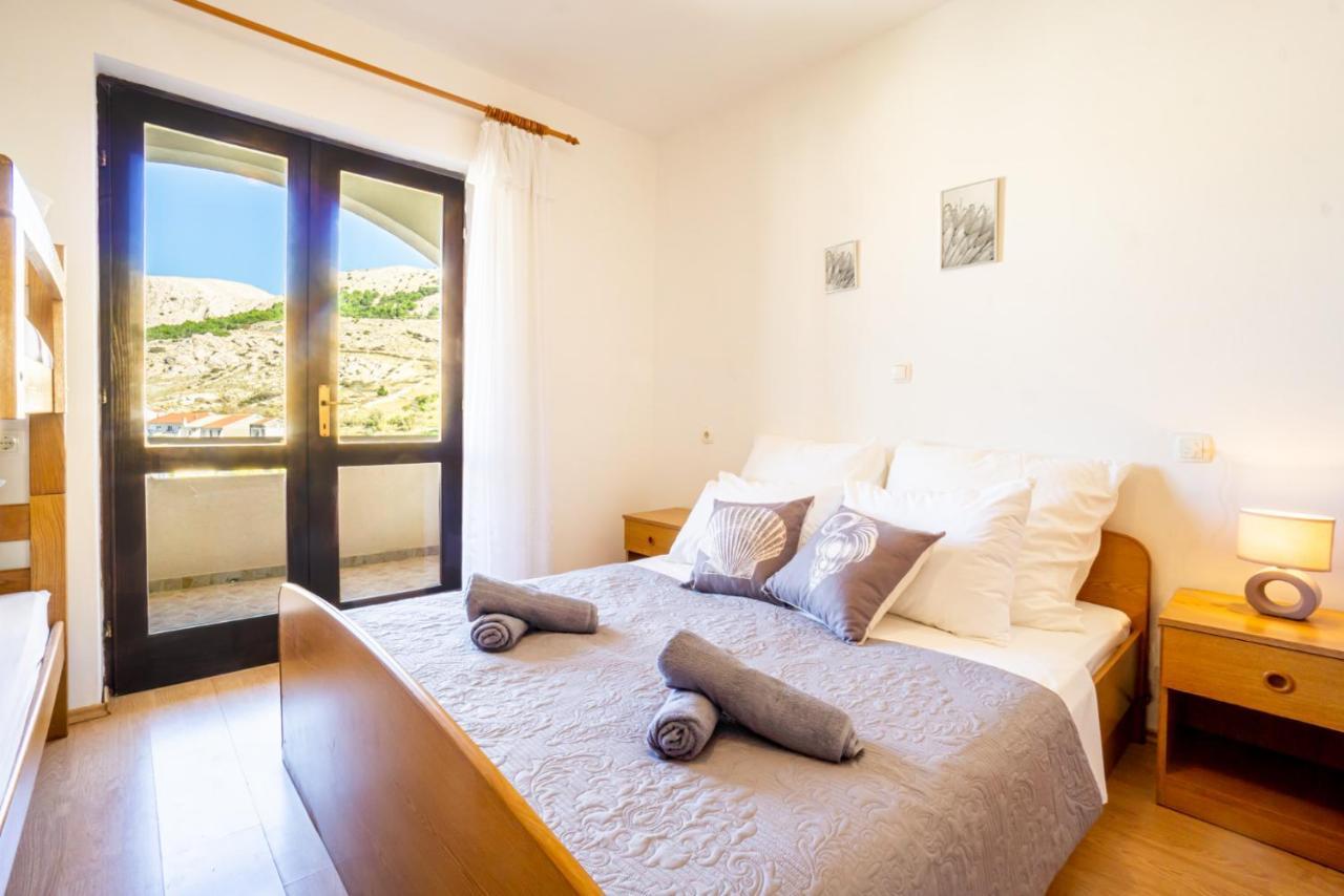 Apartment And Room Bacic Metajna Buitenkant foto