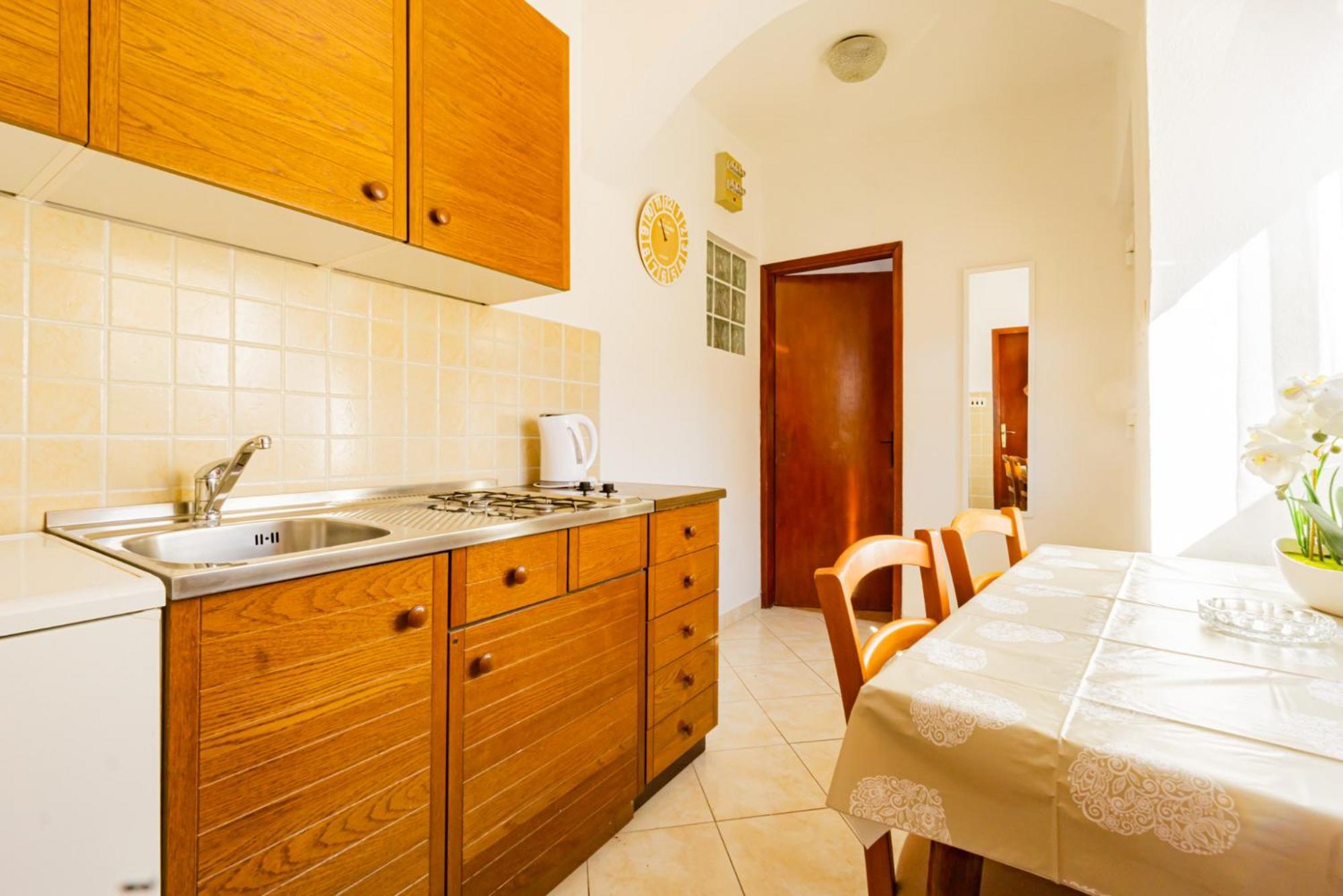 Apartment And Room Bacic Metajna Kamer foto